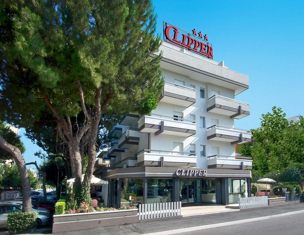 Hotel Clipper Giulianova Bagian luar foto