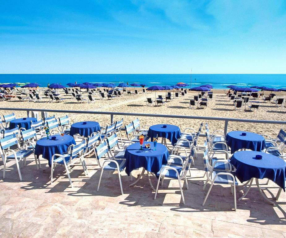 Hotel Clipper Giulianova Bagian luar foto